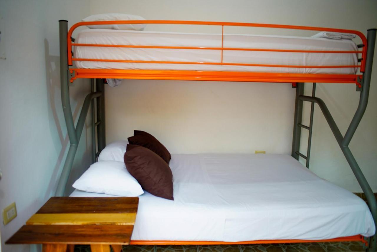 Weary Traveler Hostel Tulum Eksteriør bilde