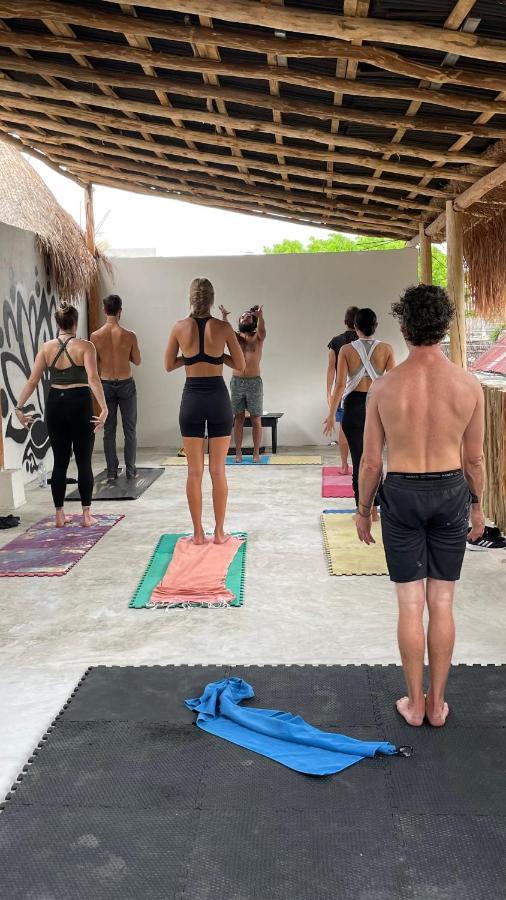Weary Traveler Hostel Tulum Eksteriør bilde
