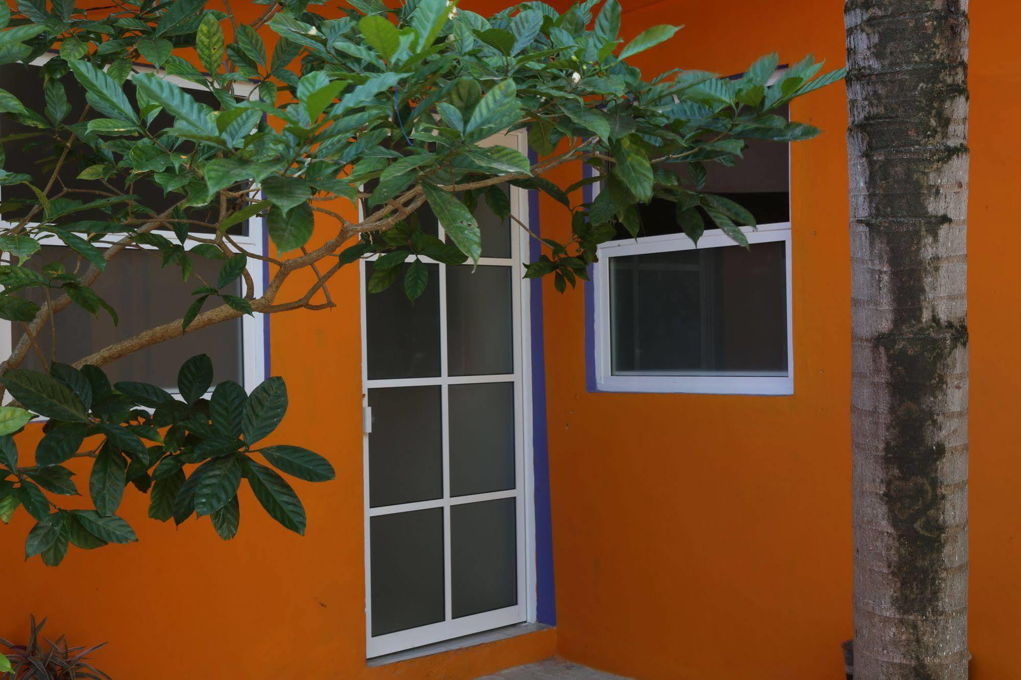 Weary Traveler Hostel Tulum Eksteriør bilde